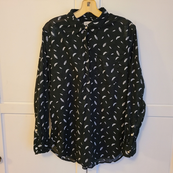 Gap M Boyfriend fit Shirt - Picture 1 of 4